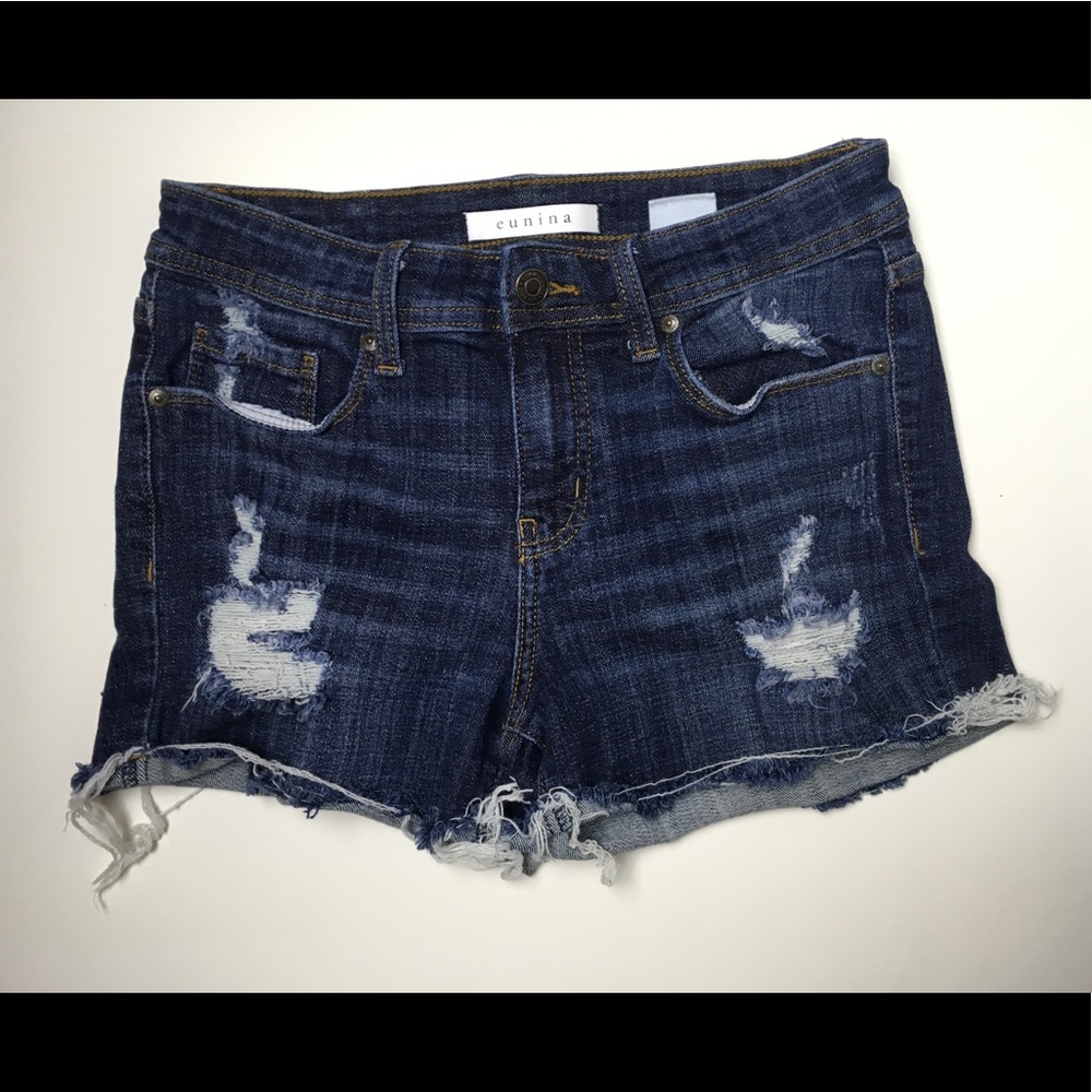 Francesca’s Medium Wash Denim Short